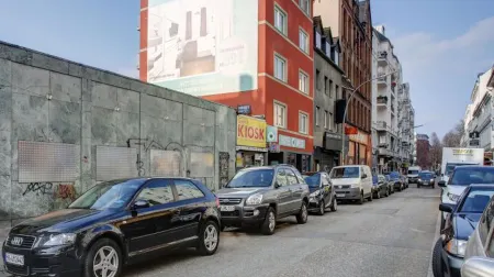 Hotel West Отели рядом с достопримечательностью «Polizeikommissariat 15 Davidwache»