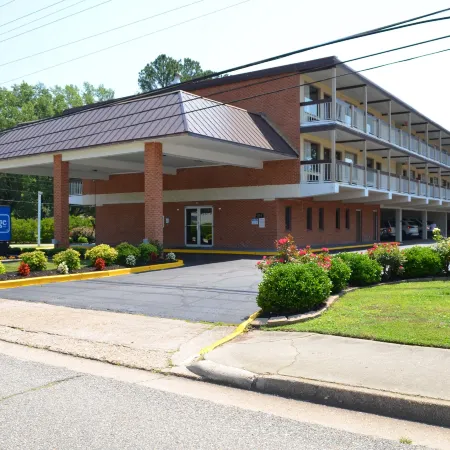 Travelodge by Wyndham Williamsburg Colonial Area