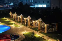 Grand Fergana Hotel - Pools