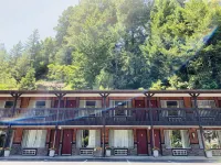 The Occidental Lodge - 3-Star