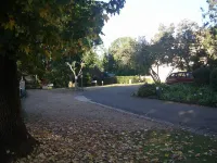 Nutmeg Guest House فنادق في هيلتون