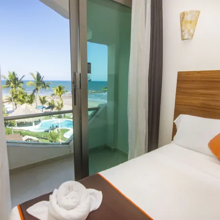 Playa Caracol Hotel & Spa