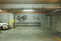 馬瓦公寓 - 停車場