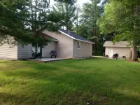 Open All Year * Ausable River Access * Newly Remodeled!