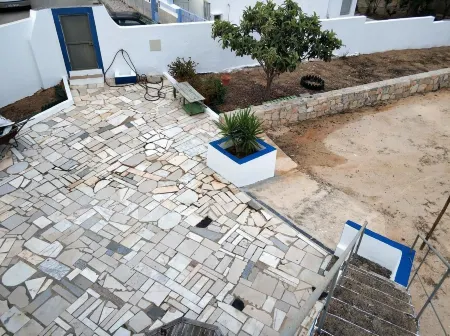 Sleep & Go Faro Airport Guest House