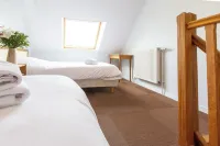 Logis Hôtel & Restaurant - le Saint-Louis Hotels in La Suze-sur-Sarthe