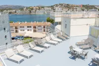 Playas del Rey Hotel a Santa Ponsa