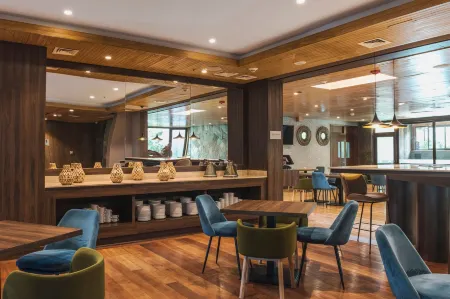 Courtyard Puerto Montt Отели рядом с достопримечательностью «Mirador chiloé»