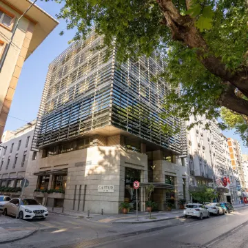 Ontur Izmir Otel
