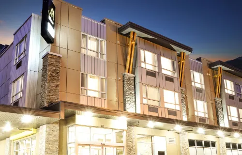 MStar Hotel Hotels in Kitimat