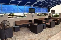 De Santos Hotel فنادق في Agege