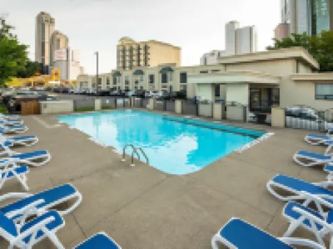 Comfort Inn Fallsview Hotels in Niagara Falls