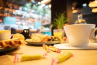 Novotel Valence Sud - breakfast