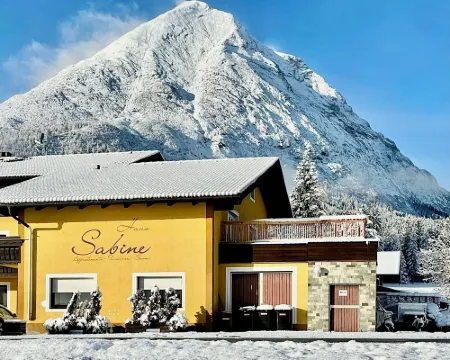 Haus Sabine Hotels in Leutasch