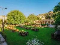 麥里斯洞穴飯店 Cappadocia Balloon Tours附近的飯店