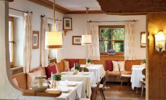 Landsitz Römerhof - Hotel Apartments