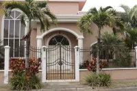Deluxe Property in Cariari Hotels in San Antonio District