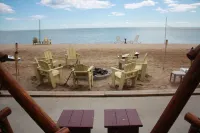 Paradise Beach Resort - Beach
