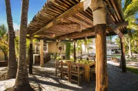 Hotel & Suites El Moro