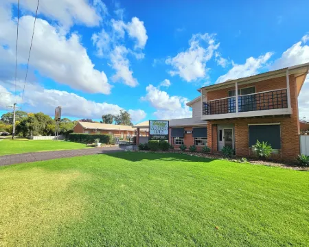 Bridge Motor Inn Tocumwal Hotels in Barooga