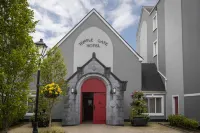 Temple Gate Hotel Hotels near Clare Museum
