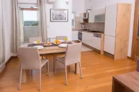 Villa Lumare - 100m from the Sea