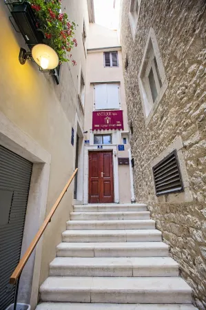 Heritage Hotel Antique Split Отели в г. Сплит