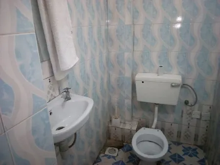 Royal Prince 2 Hotel