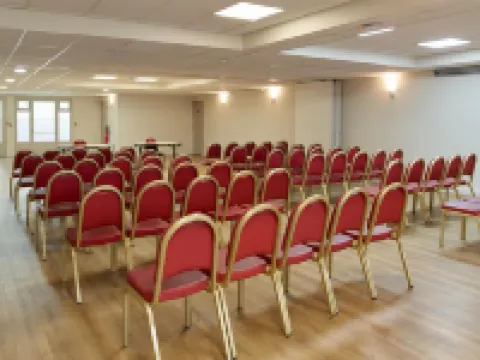 Campanile NATURE - Marne La Vallée - Chelles Hotels in Chelles