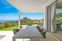 Hillside Flat with Pool in Palo Alto by Costarentals - Ref M49