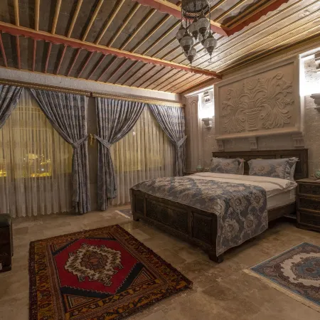 Underground Cave Suites Hotel