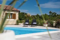 Villa Nika - Villas