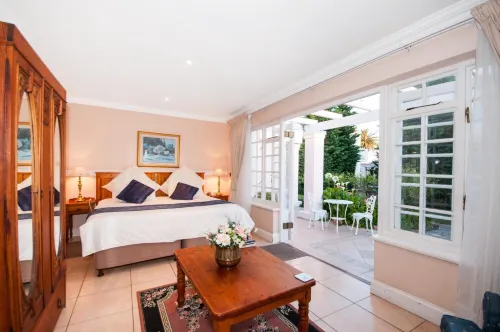 Heugh Road Guest House - Homestays