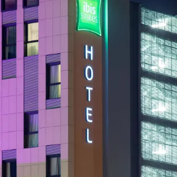 Ibis Styles Roma Eur Отели рядом с достопримечательностью «Парк аттракционов LunEur»