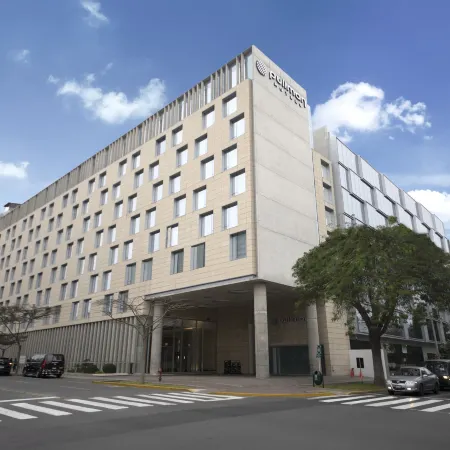 Pullman Lima San Isidro