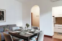 Casa Olmo Hotel a Uggiate con Ronago