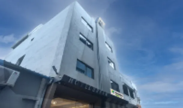 Treebo Urban, 1 Km from Railway Station