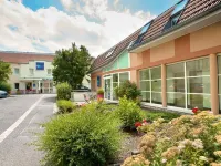 Hôtel Revotel Nancy Centre Gare et Congrès Hotel in zona University Institute of Technology