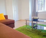 Airport Lounge - 3 Bed - 6 Persons - Parkplatz