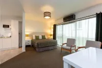 The Strand - 4-Star