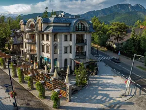 Aparthotel Cristina