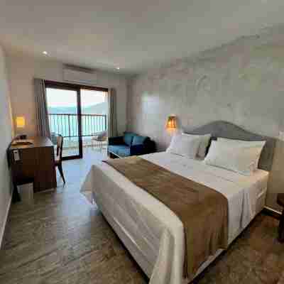Catalina Hotel Rooms
