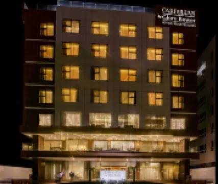 Carnelian Muscat - Airport Hotel