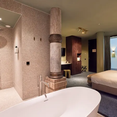Heavens Hotel