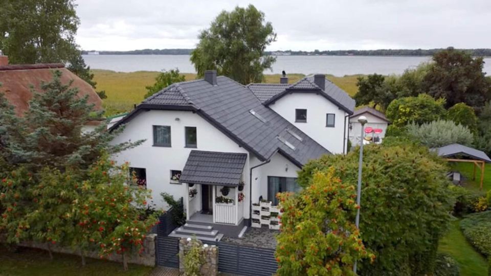Holiday Home in Dziwnowek with Pool & Beach