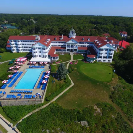 The Colony Hotel