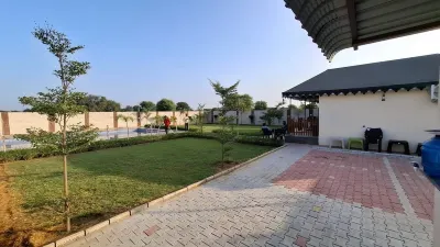 Hotel Cloud 9 Hotels in Mansarovar