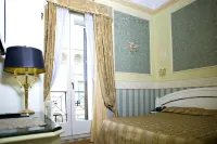 Upper View Suite Hotels in Colonna