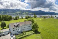 Rapperswil-Jona Youth Hostel Hotels in Lachen