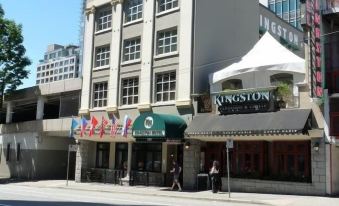 Kingston Hotel